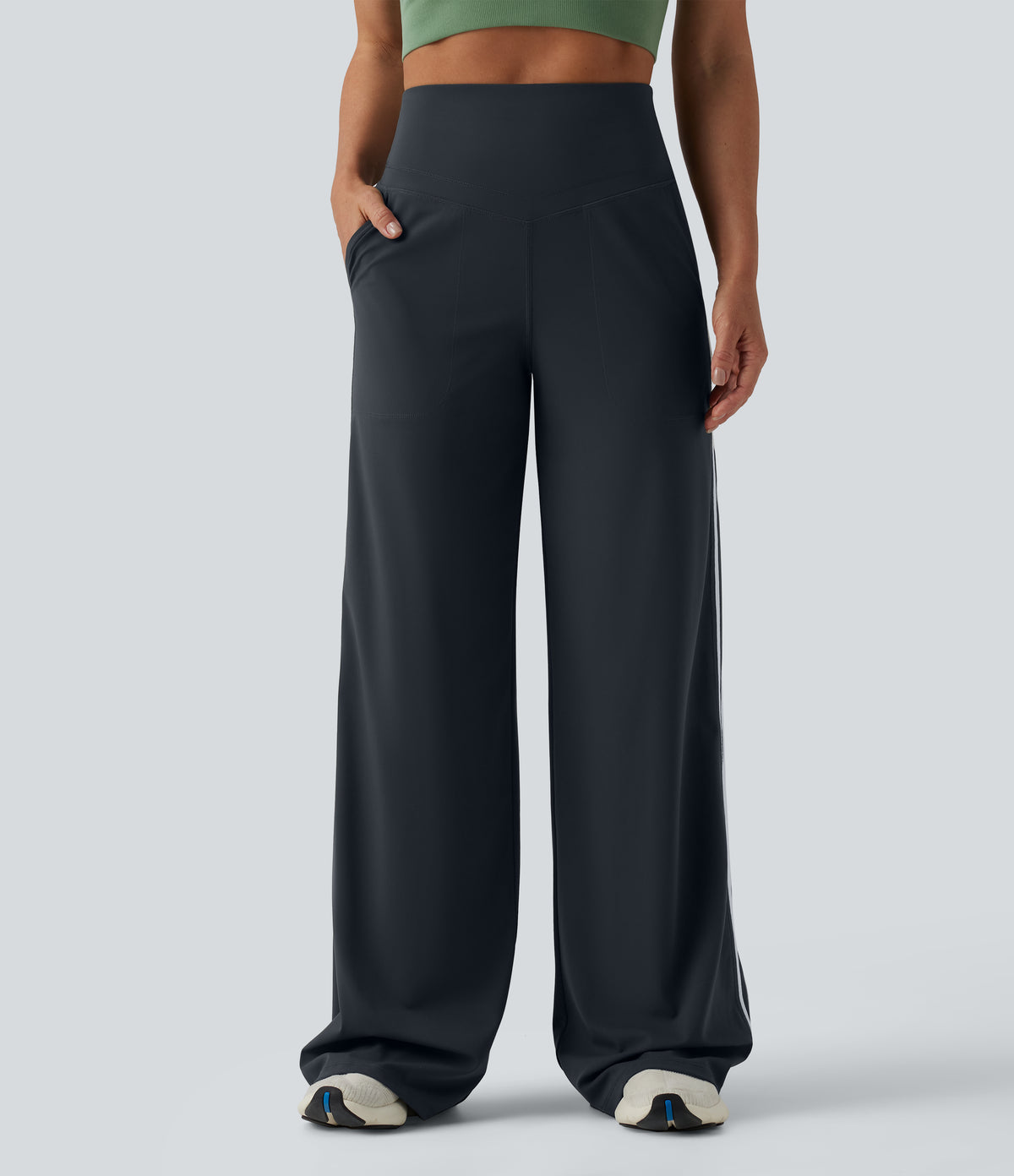 Anise Pants — Carbon