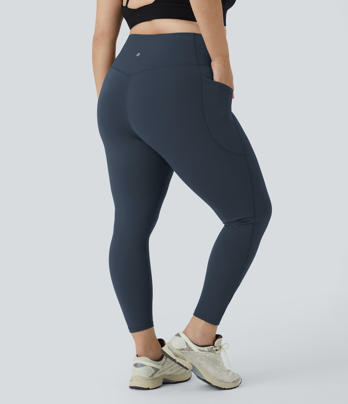 Briar Legging — Carbon