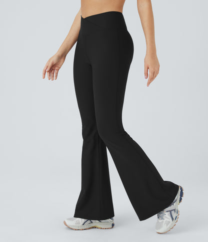 Fleur Flare Legging — Black