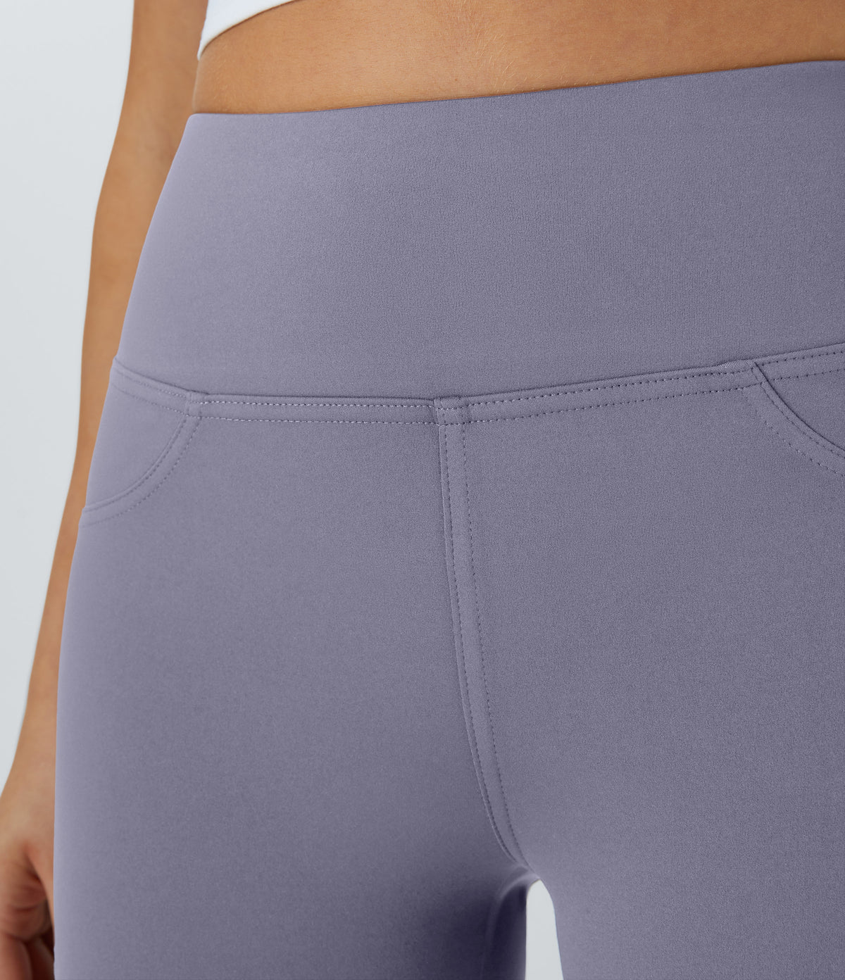 Willow Flare Legging — White