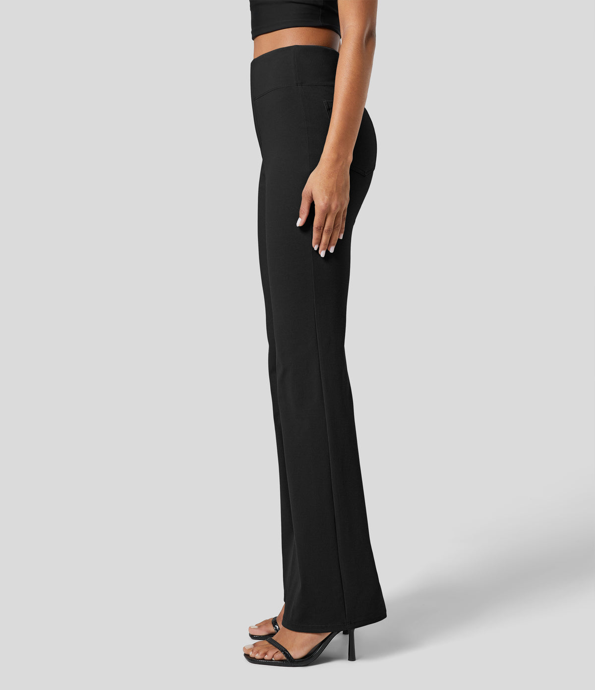 Delia Pants — Black
