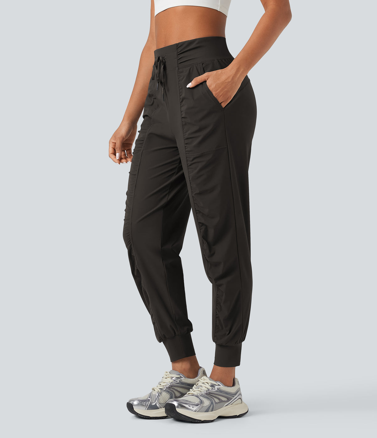 Odette Jogger — Hazelnut Black