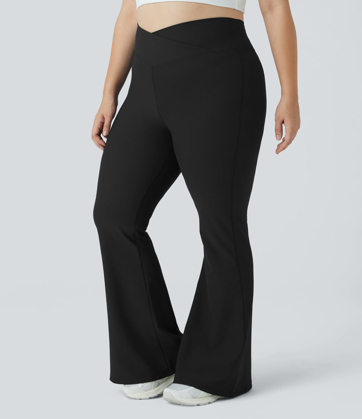 Daphne Flare Legging — Black