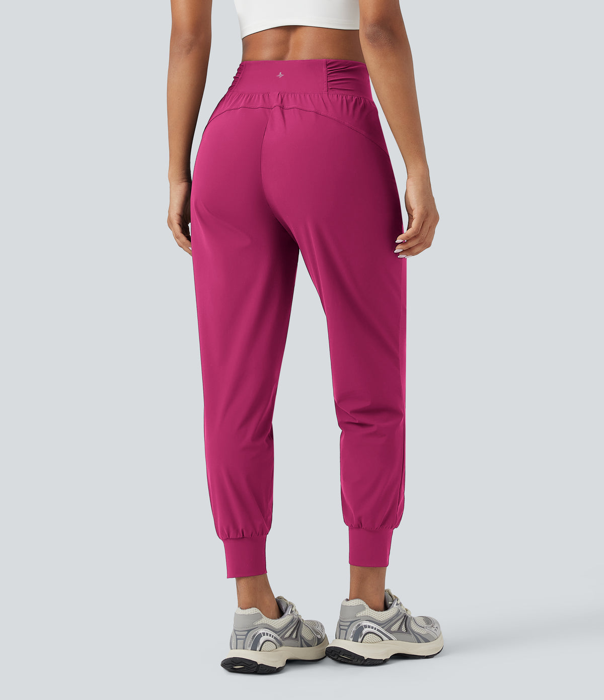 Odette Jogger — Vivacious