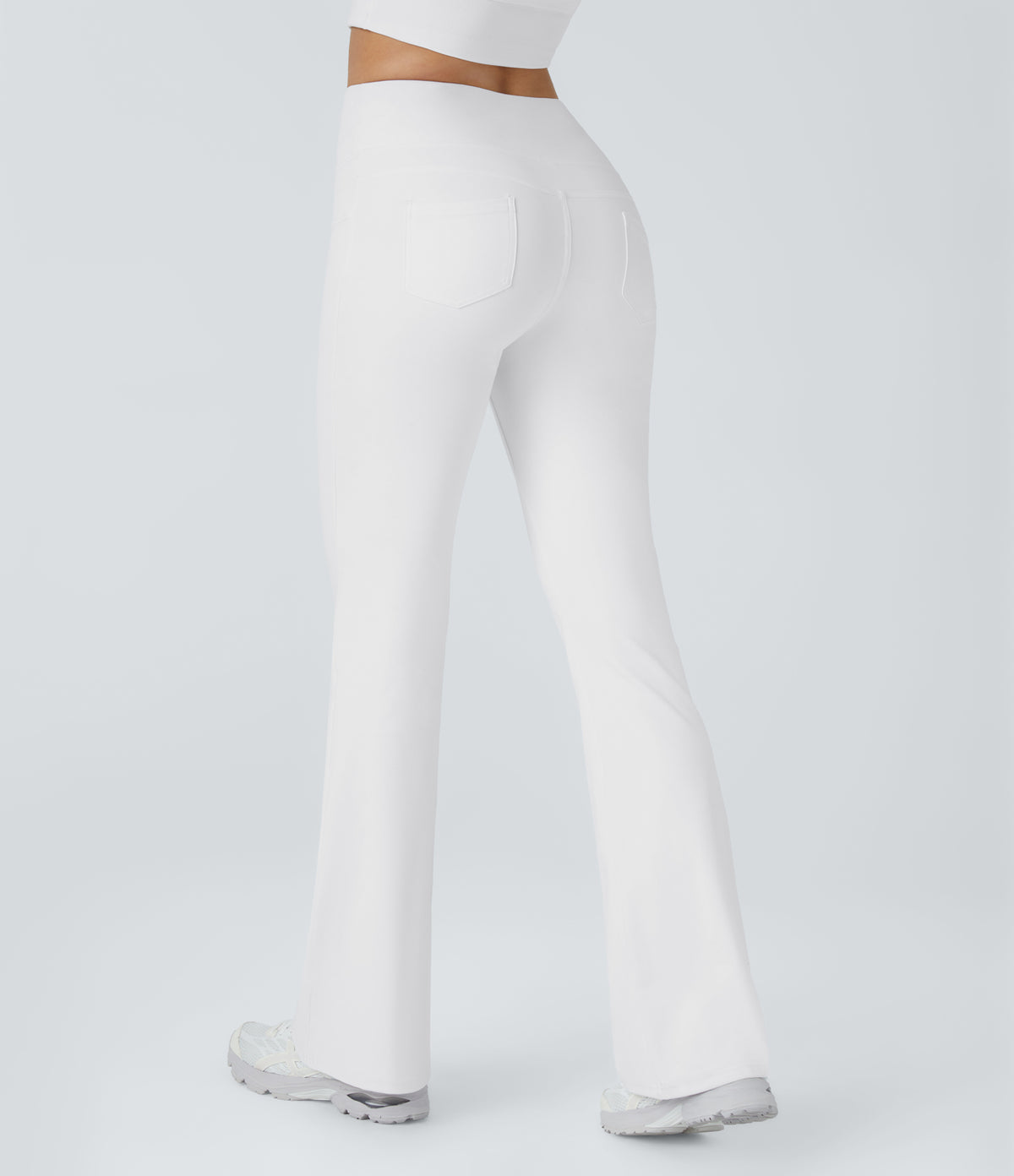 Willow Flare Legging — Black