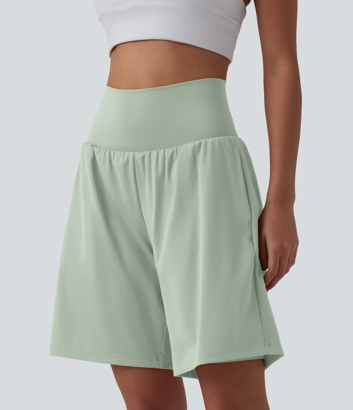 Gaia Short — Light Bean Green