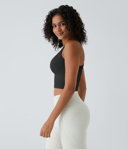 Noelle Tank — Black